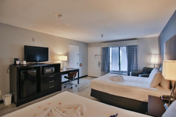 Best Western Surf City image 18