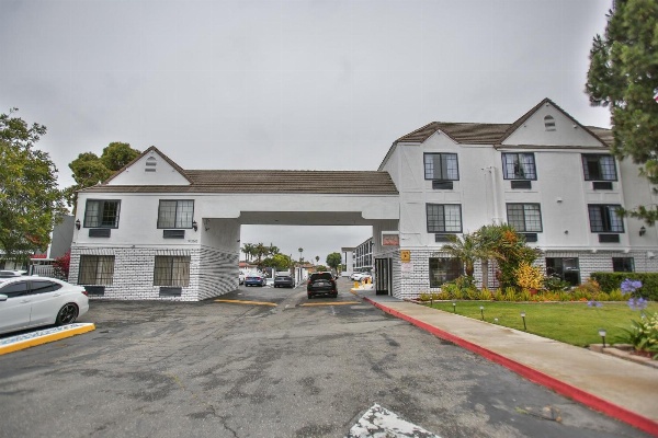 Best Western Surf City image 6